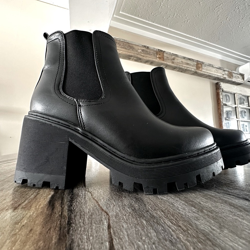 Black boots